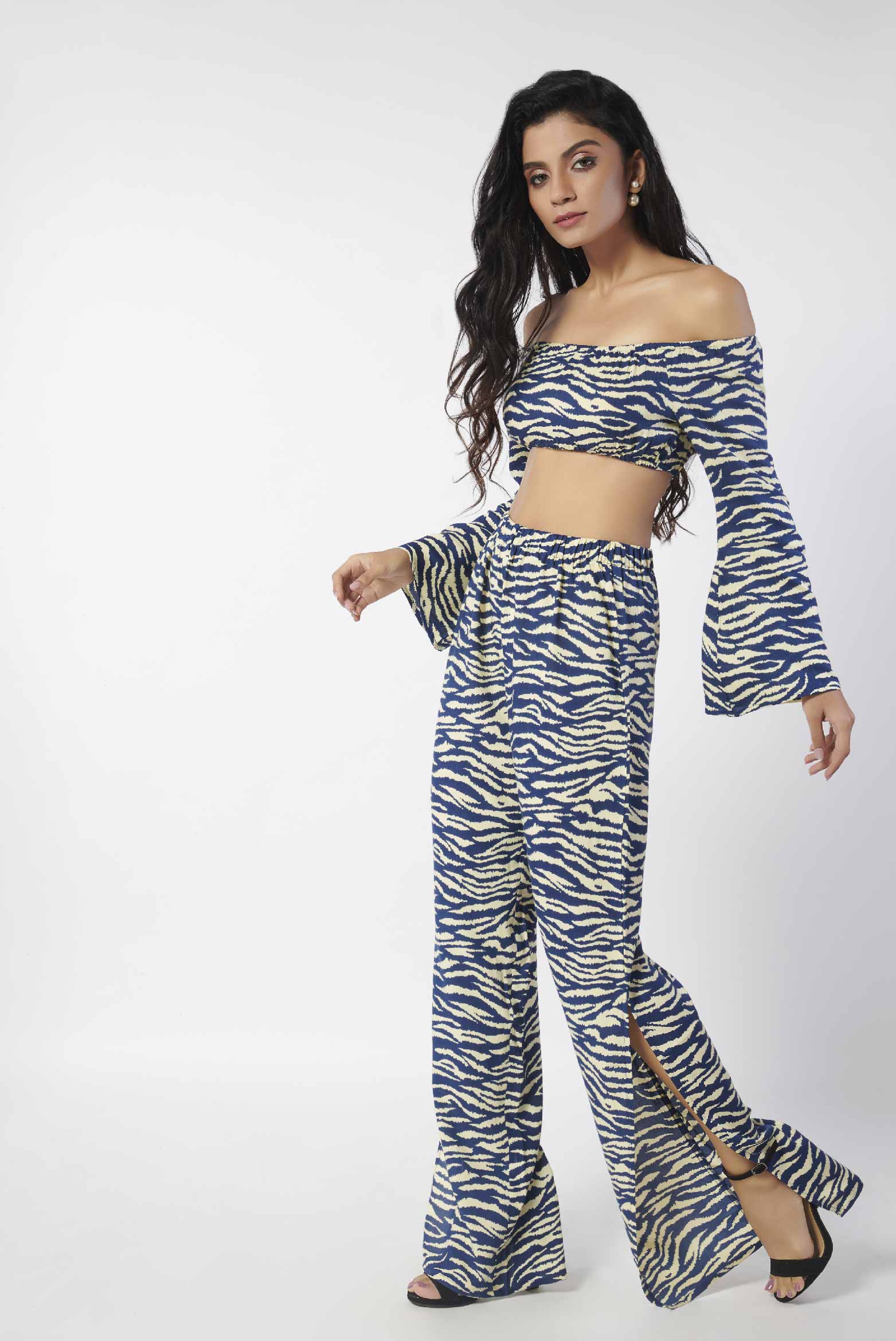 Printed Slit Hem Pants