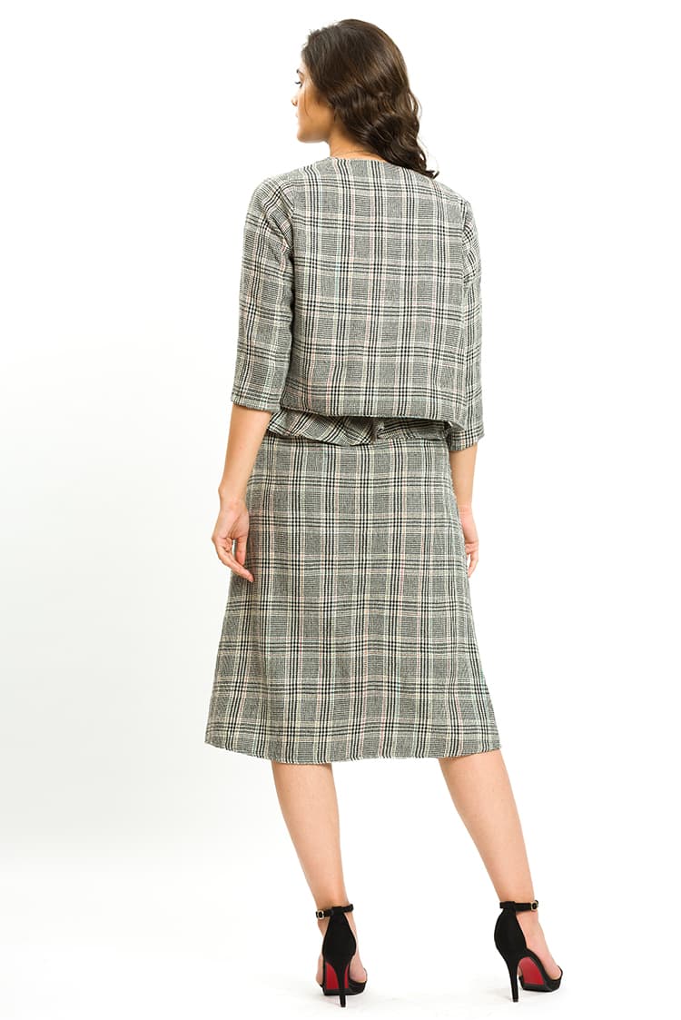 Front Buttoned Check Skirt