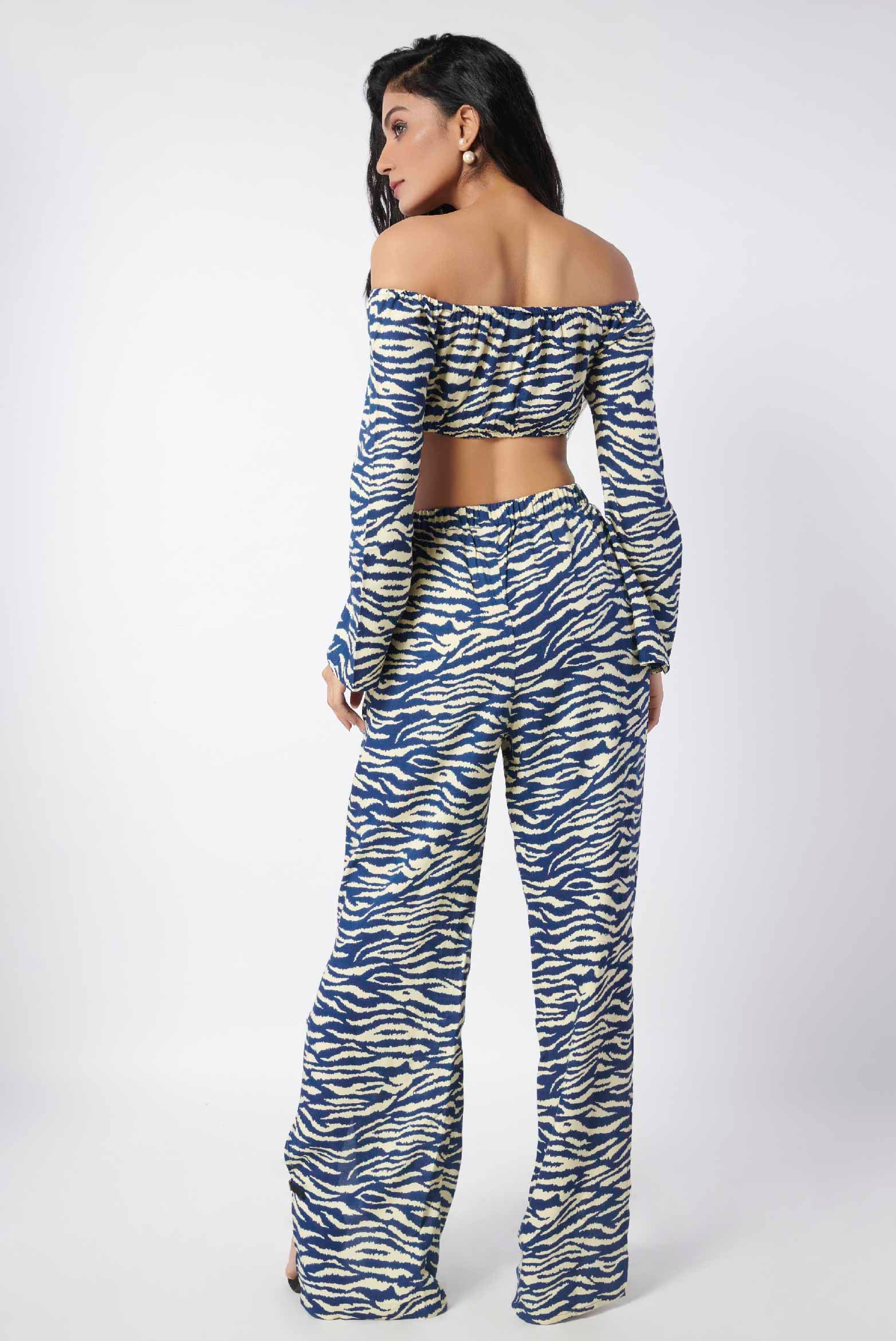 Printed Slit Hem Pants