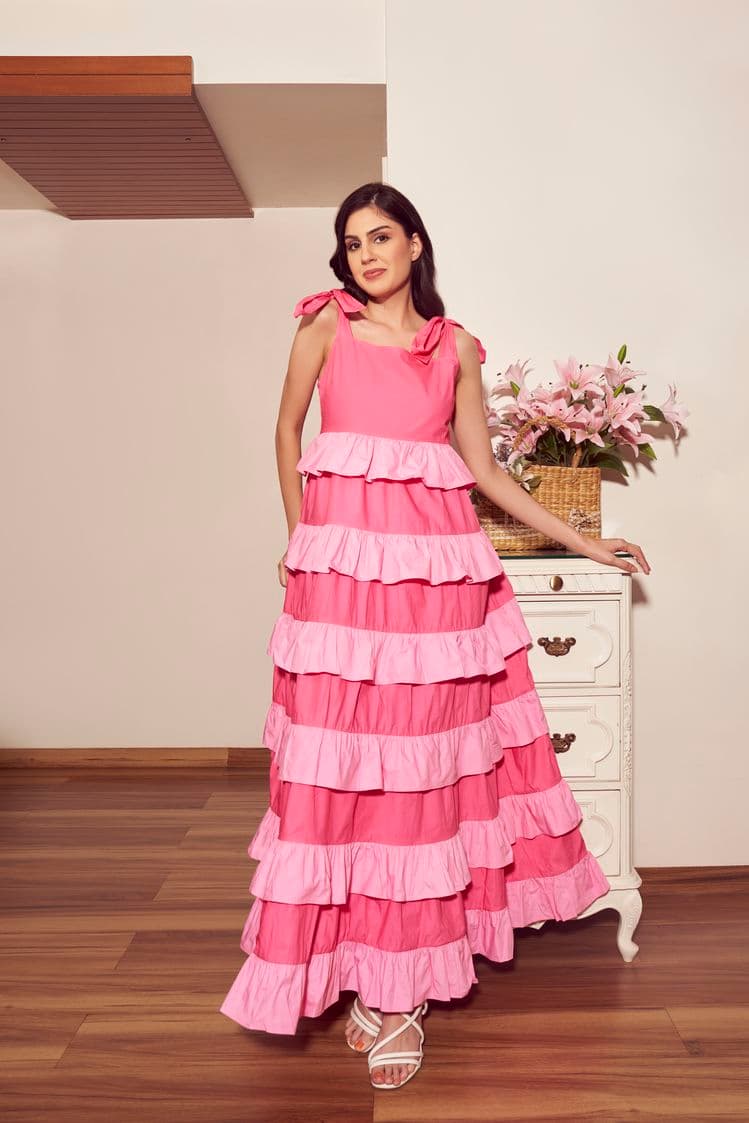 Tiered Contrast Maxi Dress